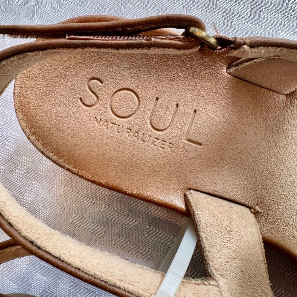 SOUL Naturalizer Brown Medallion Thong Sandals Boho Studded Slingback Womens - Picture 9 of 9
